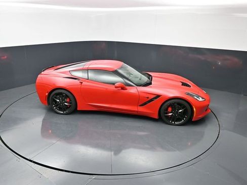 Used 2019 Chevrolet Corvette Stingray Coupe w/ 2LT Preferred Equipment Group RWD image 19