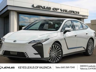 New 2026 Lexus ES 350e