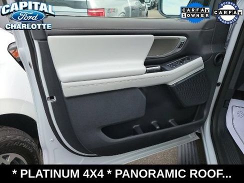 Used 2025 Ford Expedition Platinum AWD/4WD image 15