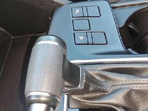 Used 2023 Kia Sportage LX image 30