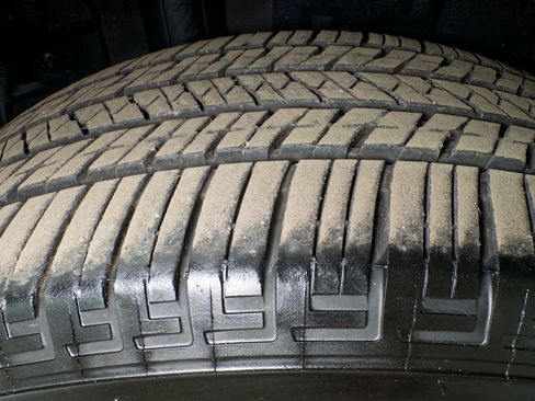 Used 2024 Subaru Solterra Premium image 31