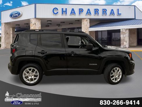 Used 2022 Jeep Renegade Sport w/ Sport Appearance Group AWD/4WD image 5