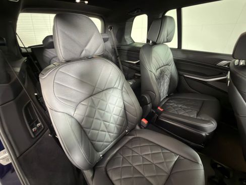 New 2026 BMW X7 xDrive40i w/ M Sport Package image 33