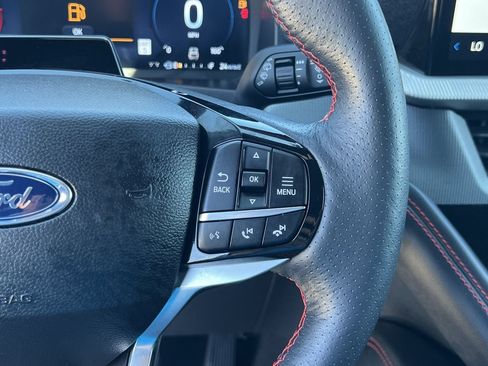 Used 2025 Ford Explorer ST-Line w/ Premium Package RWD image 13