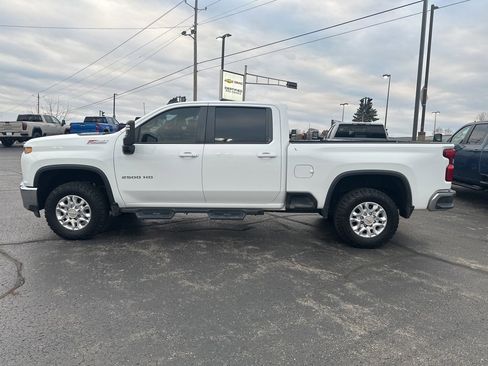 Used 2021 Chevrolet Silverado 2500 LT w/ Convenience Package image 6