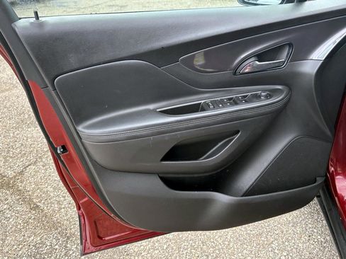 Certified 2022 Buick Encore Preferred image 13