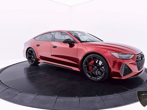 Used 2024 Audi RS 7 Performance AWD/4WD image 21