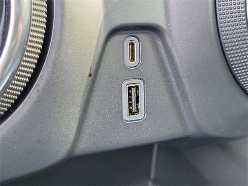 Used 2022 Chevrolet Blazer LT image 26