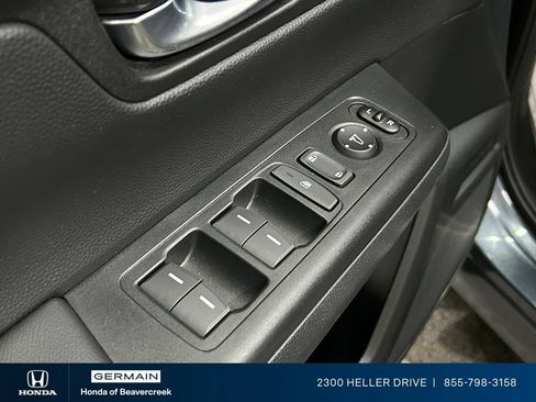 Used 2025 Honda CR-V Sport-L image 18