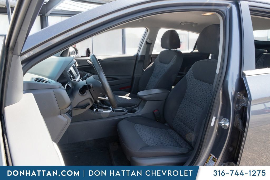 Used 2017 Hyundai Ioniq SEL FWD image 16