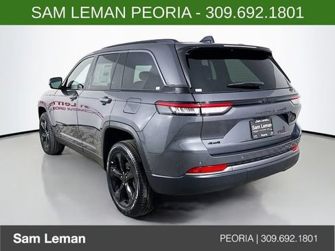 New 2026 Jeep Grand Cherokee Limited w/ Limited Altitude Package AWD/4WD image 5