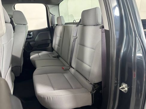 Used 2017 Chevrolet Silverado 1500 W/T AWD/4WD image 18
