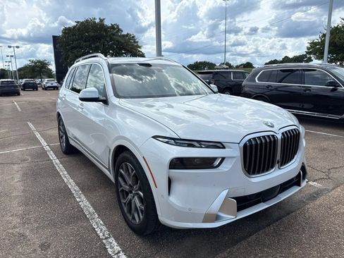 Certified 2024 BMW X7 xDrive40i w/ Executive Package AWD/4WD image 3