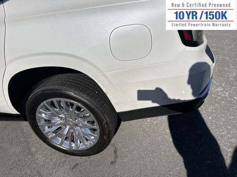 Used 2025 Chevrolet Tahoe High Country image 9