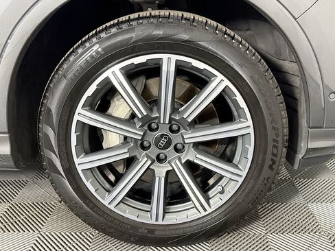 Used 2023 Audi Q7 2.0T Premium Plus AWD/4WD image 52