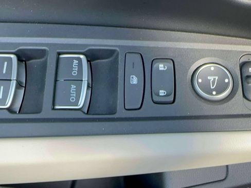 Used 2023 Honda Accord EX image 13