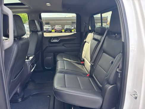 Used 2025 GMC Sierra 1500 Denali w/ Technology Package AWD/4WD image 28