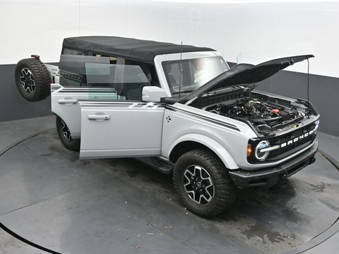 Used 2021 Ford Bronco Outer Banks image 39