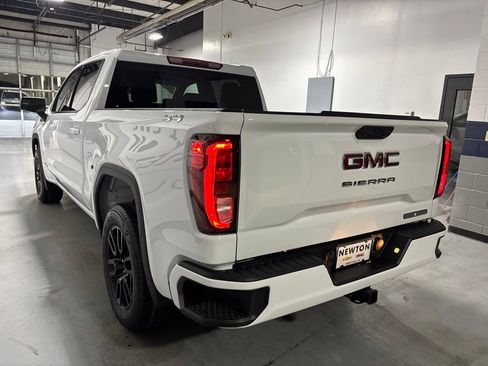 New 2026 GMC Sierra 1500 Elevation image 32