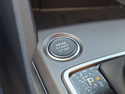 New 2026 Kia Sportage SX FWD image 32