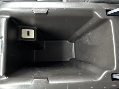 Used 2016 Chevrolet Colorado LT w/ Luxury Package, Chrome image 26