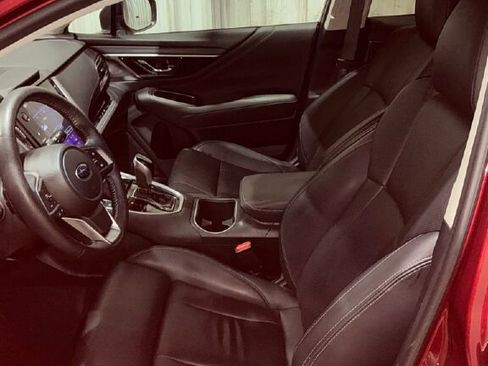 Used 2020 Subaru Outback Limited image 4