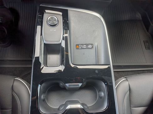 New 2026 Buick Enclave Preferred w/ Power Package AWD/4WD image 15