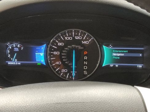 Used 2014 Ford Edge Limited w/ Driver Entry Package FWD image 23