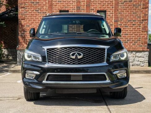 Used 2015 INFINITI QX80 4WD w/ Theater Package image 2