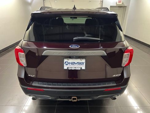 Certified 2023 Ford Explorer XLT w/ Equipment Group 202A AWD/4WD image 5