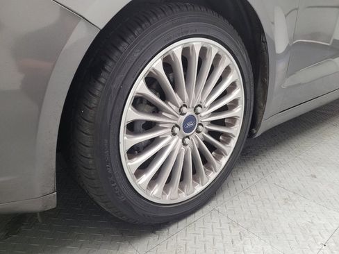 Used 2014 Ford Fusion Titanium FWD image 31