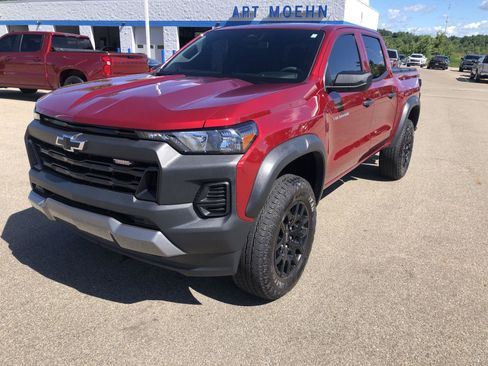 Used 2024 Chevrolet Colorado Trail Boss AWD/4WD image 10