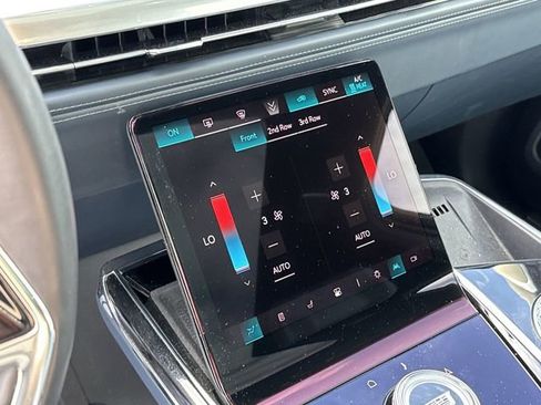 Used 2025 Cadillac Escalade IQ Sport 2 image 20