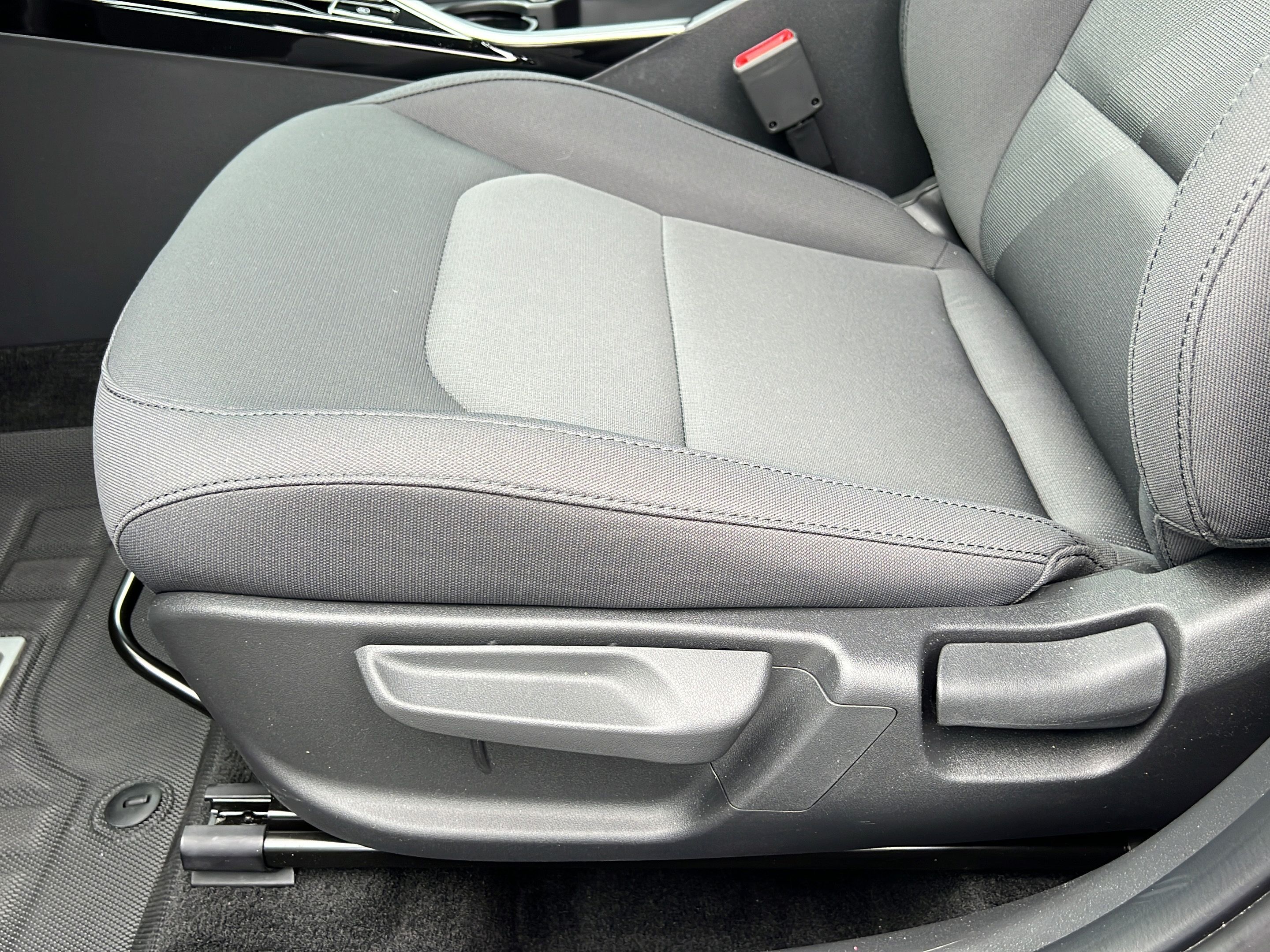 New 2026 Kia Niro LX FWD image 14
