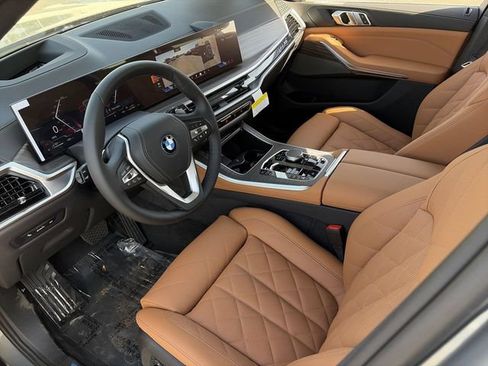 Used 2026 BMW X5 xDrive50e AWD/4WD image 18