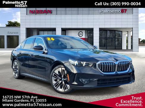 Used 2026 BMW 540i xDrive image 1