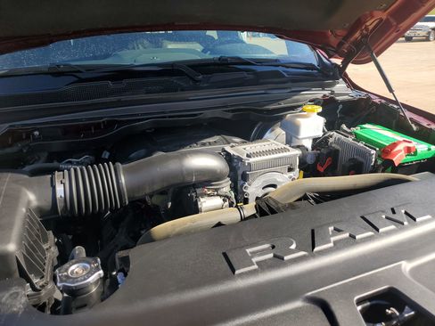 Used 2021 RAM 1500 Laramie image 36