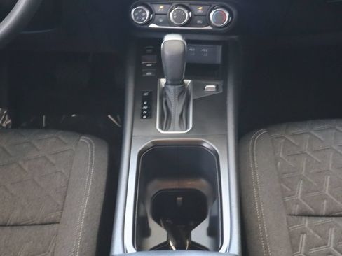 Used 2025 Nissan Kicks SV FWD image 32