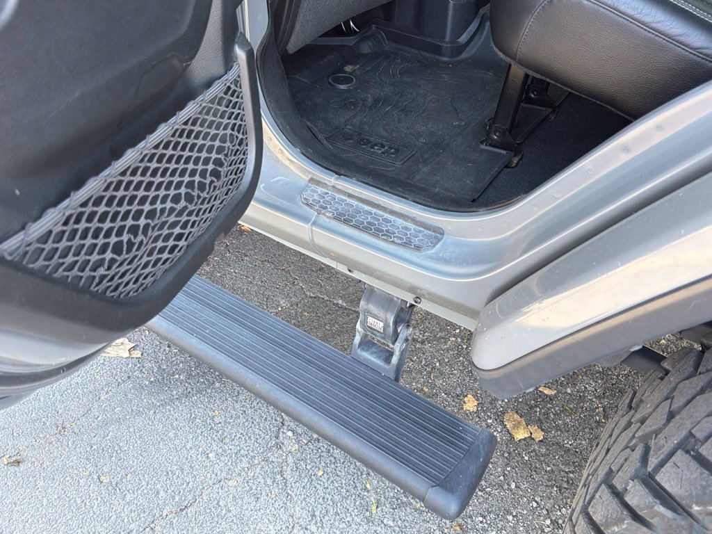 Used 2019 Jeep Wrangler Unlimited Rubicon AWD/4WD image 18
