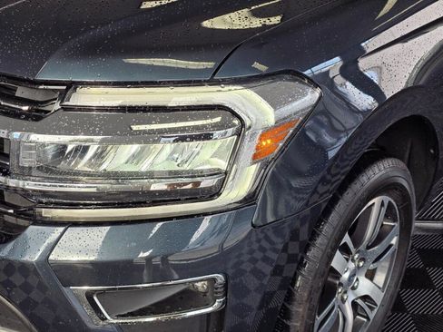Used 2024 Ford Expedition Limited AWD/4WD image 10