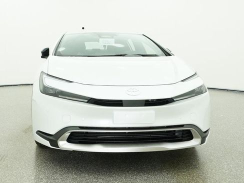 New 2026 Toyota Prius Plug-In Hybrid FWD image 25