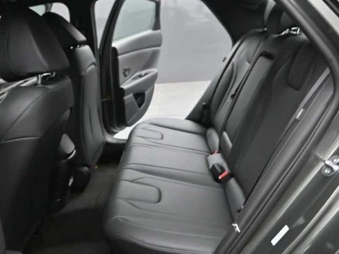 New 2026 Hyundai Elantra SEL Sport FWD image 18