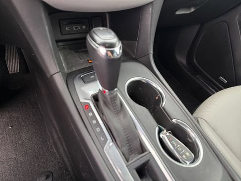 Used 2019 Chevrolet Equinox Premier AWD/4WD image 28