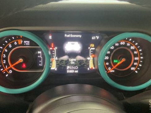 Used 2018 Jeep Wrangler Unlimited Sport S AWD/4WD image 22