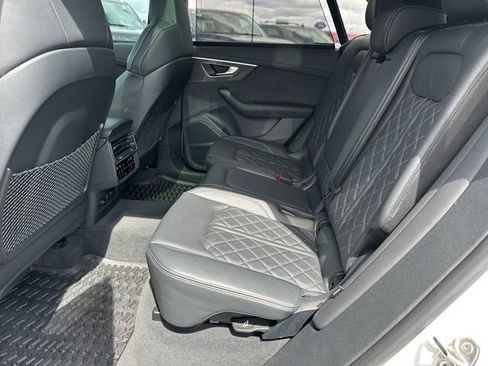 Used 2023 Audi SQ8 Prestige image 15