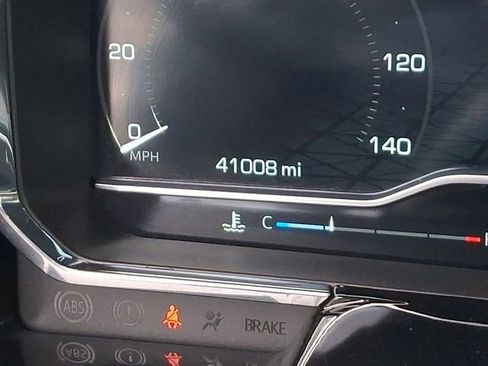 Used 2022 GMC Sierra 1500 SLE image 24