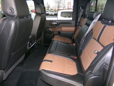 Used 2021 Chevrolet Silverado 2500 High Country w/ Z71 Off-Road Package image 17