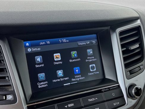 Used 2018 Hyundai Tucson SEL FWD image 13