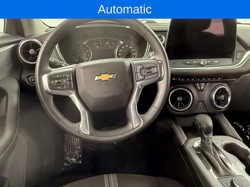 Used 2023 Chevrolet Blazer LT AWD/4WD image 10