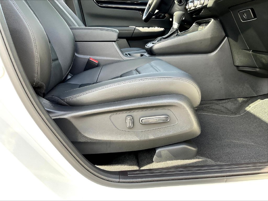 Used 2026 Honda CR-V EX-L image 36